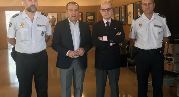 La Junta forma a policías locales y agentes de la Unidad  Adscrita de la Policía Nacional sobre terrorismo yihadista