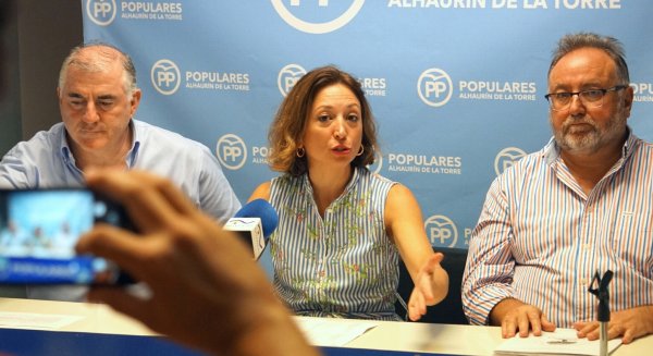El PP acusa a Díaz de frenar el crecimiento de los municipios de Málaga a base de impuestos