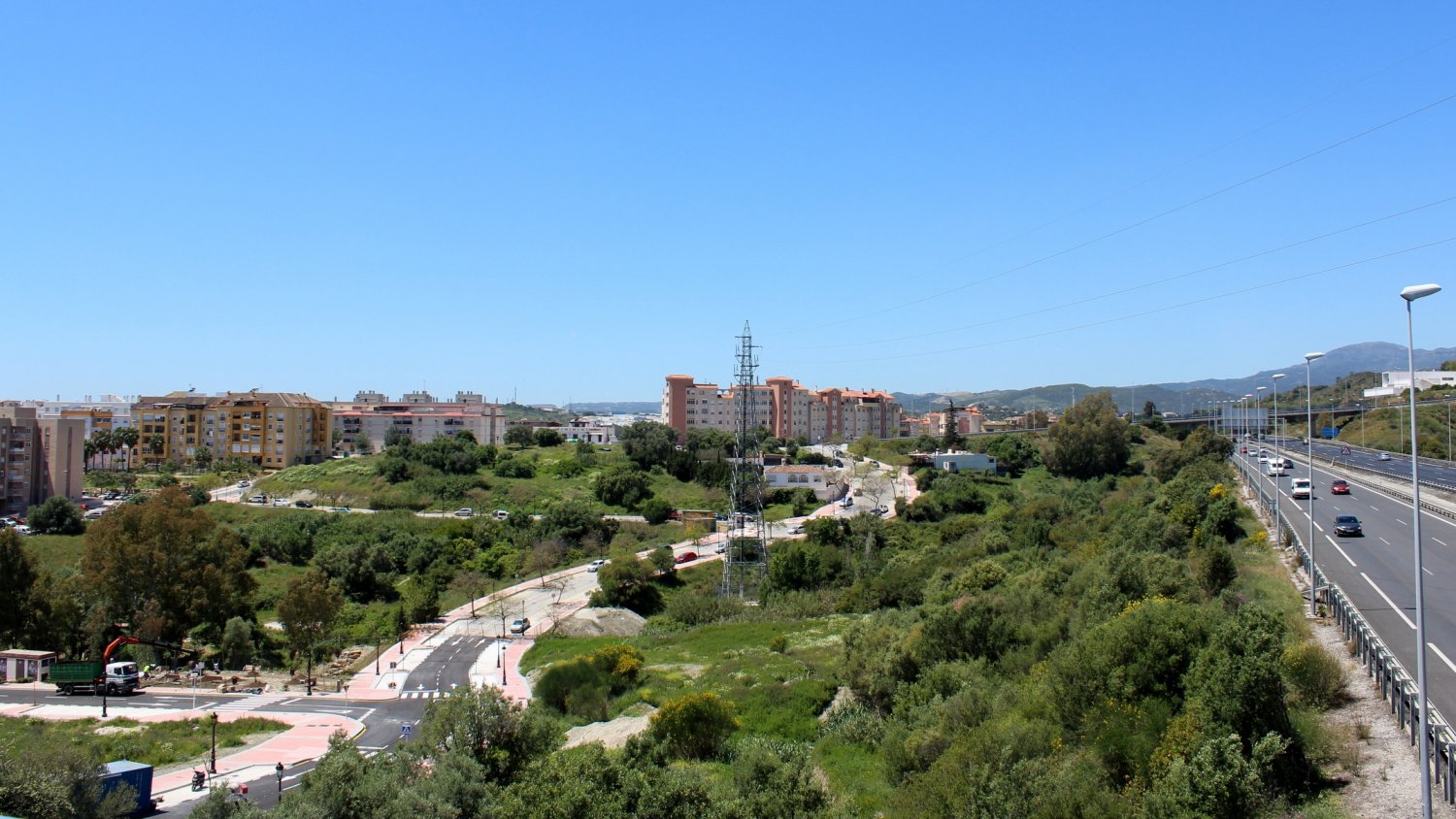 Estepona pide a Fomento que cree un nuevo acceso a la A7 en la zona de La Lobilla
