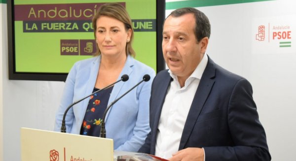 Ruiz Espejo confía en el buen trabajo de Isabel Aguilera en Ronda