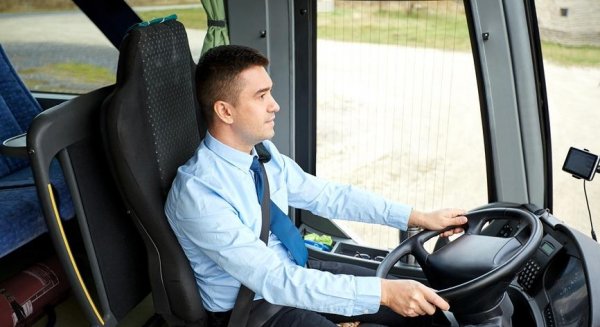 Buscan en Málaga a 20 conductores de bus y camión para trabajar en Alemania