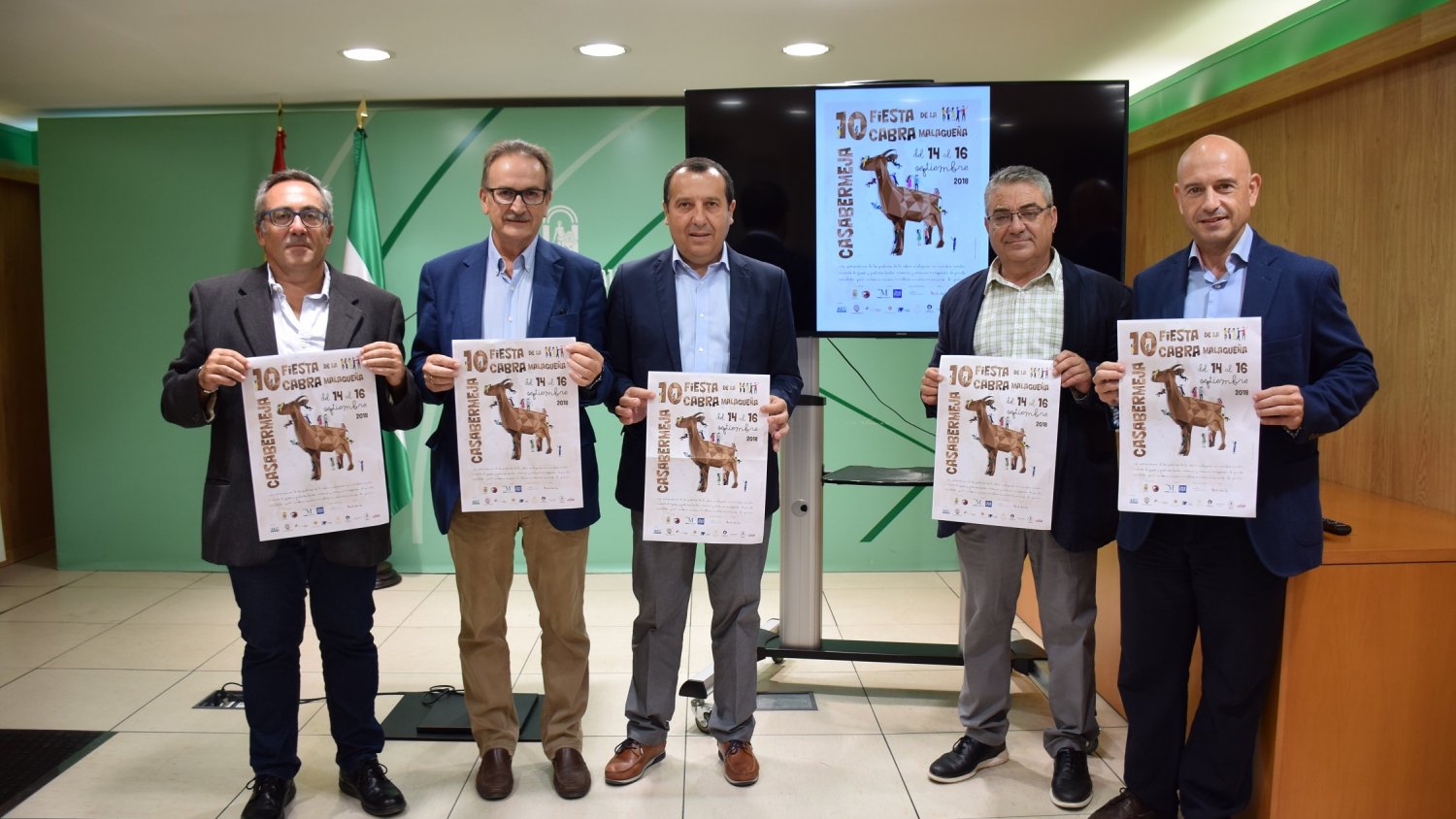 Casabermeja promociona los productos de la Cabra Malagueña