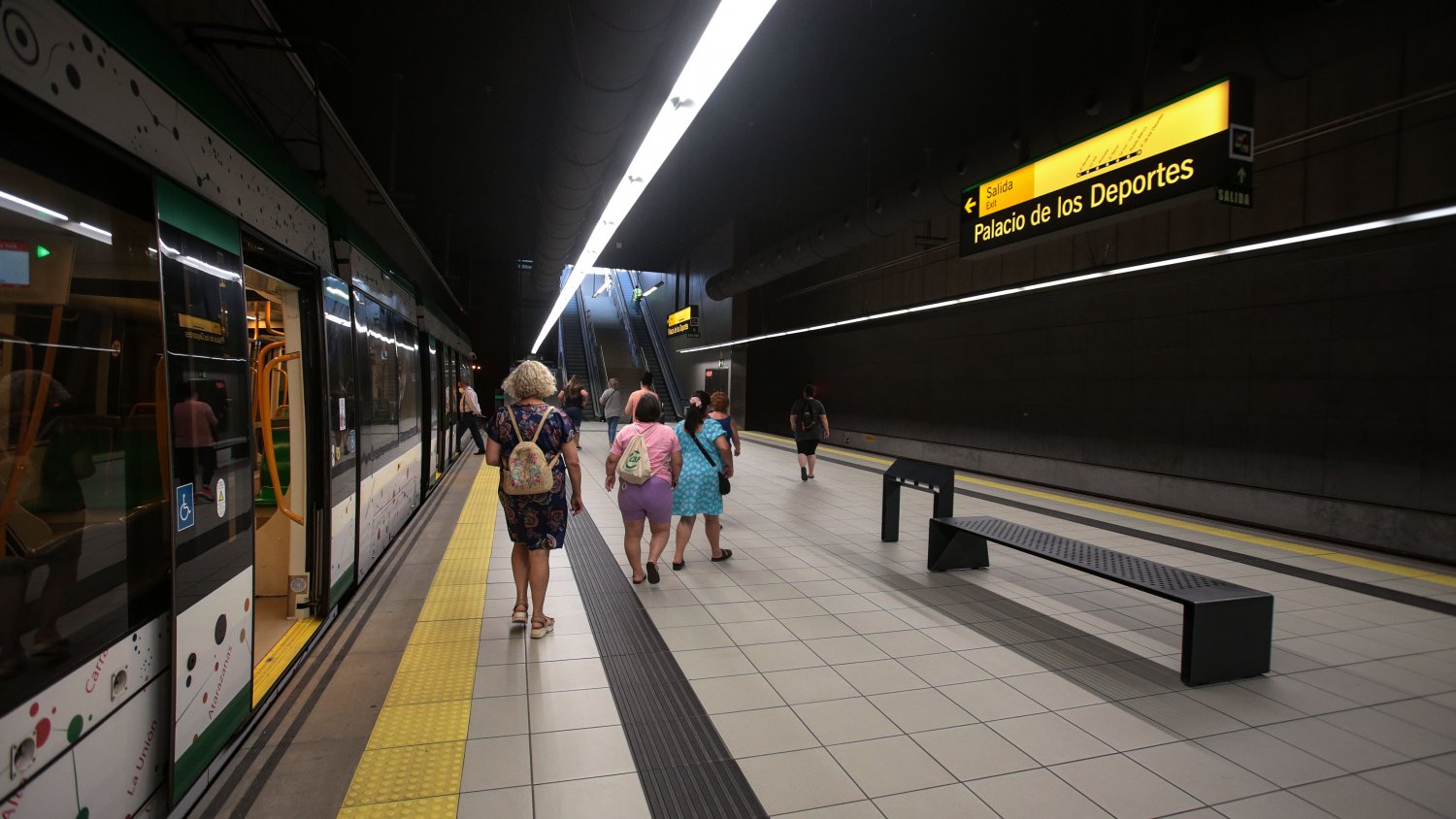 Metro Málaga garantiza la vuelta en el suburbano de los asistentes a los partidos de la Copa Davis