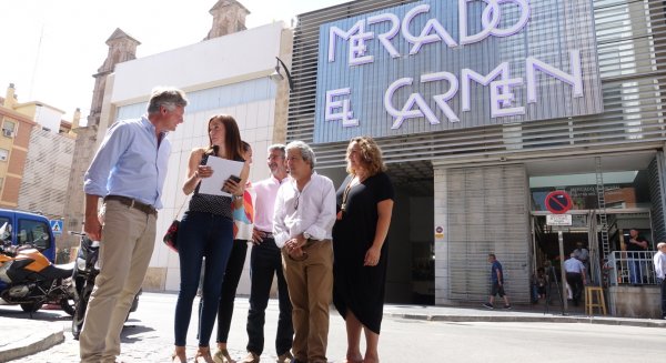 El Ayuntamiento invierte más de 195.000 euros en el mercado de El Carmen