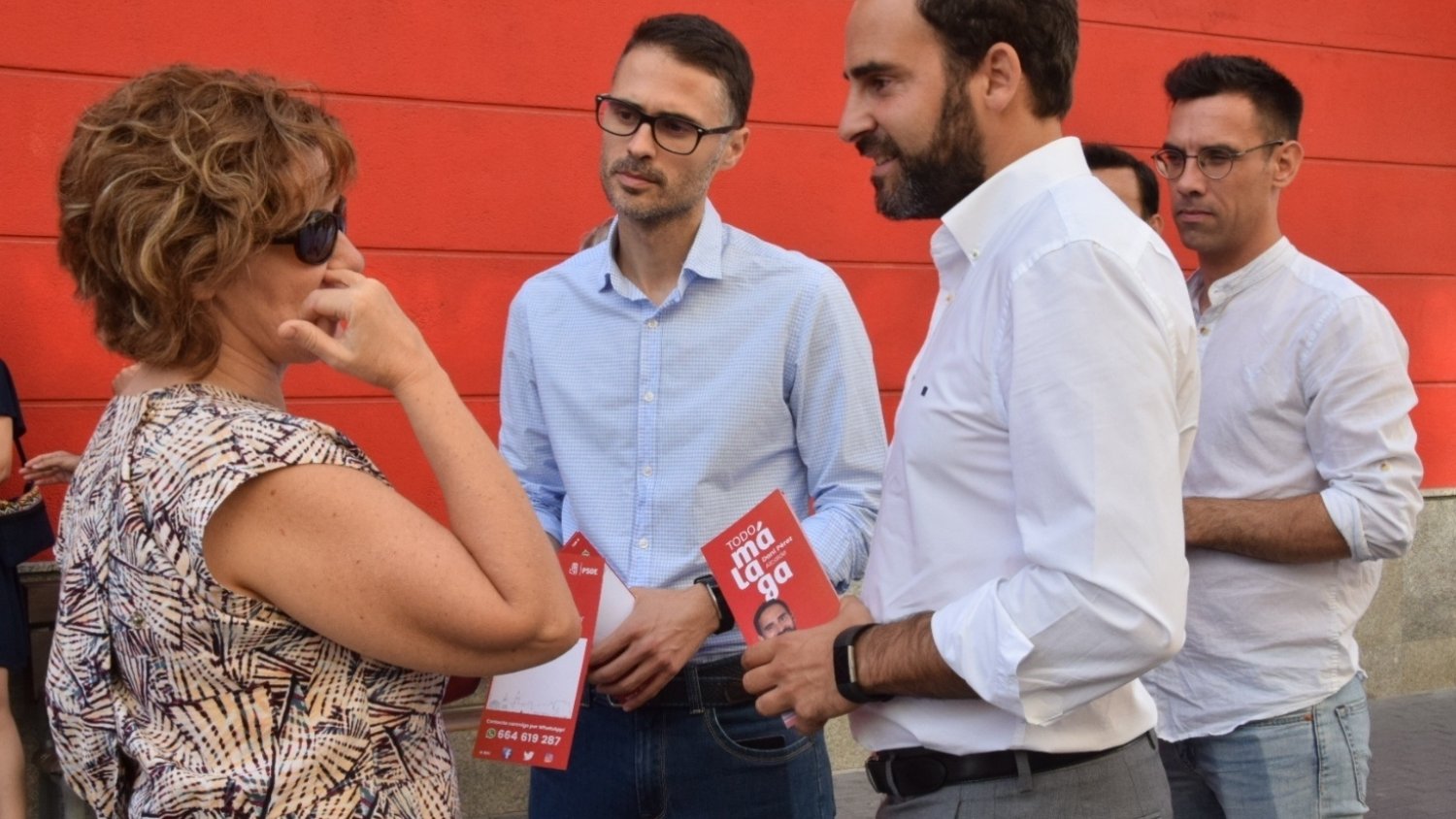 Daniel Pérez lleva a Cruz de Humilladero su campaña de recogida de demandas vecinales