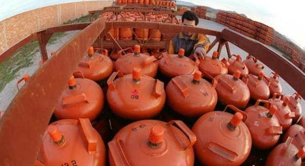 Condenado por causar una explosión de gas en un edificio de Mijas que afectó a varios pisos