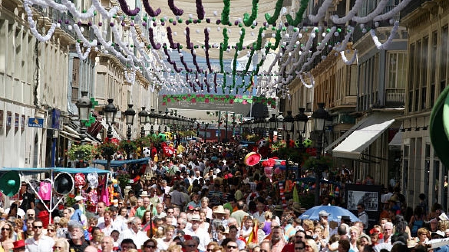Detienen a un hombre por excederse en un encuentro sexual que acabó en abuso durante la Feria de Málaga