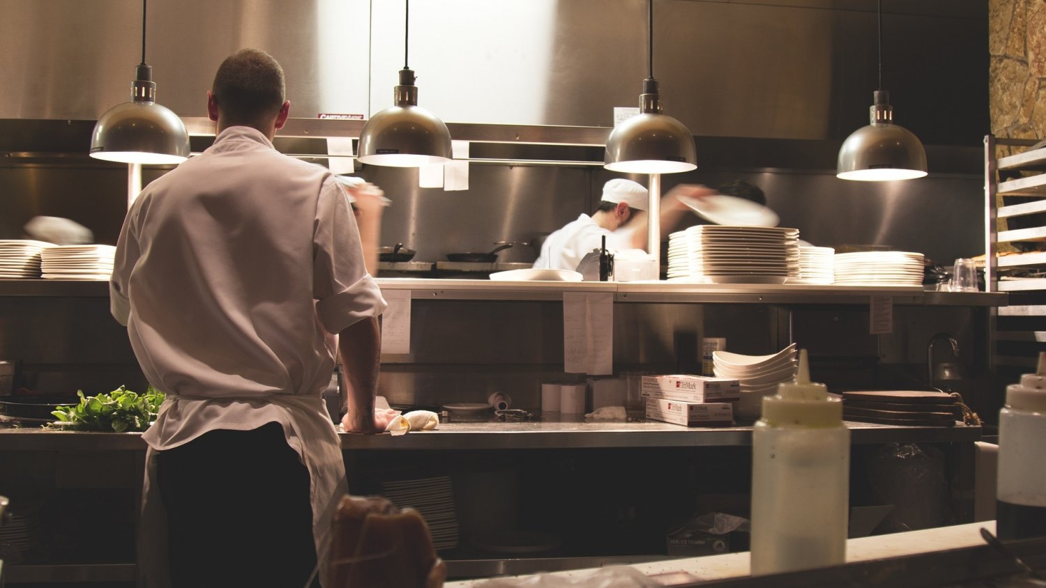 La Junta ha inspeccionado el 30% de los restaurantes de Málaga entre enero y julio