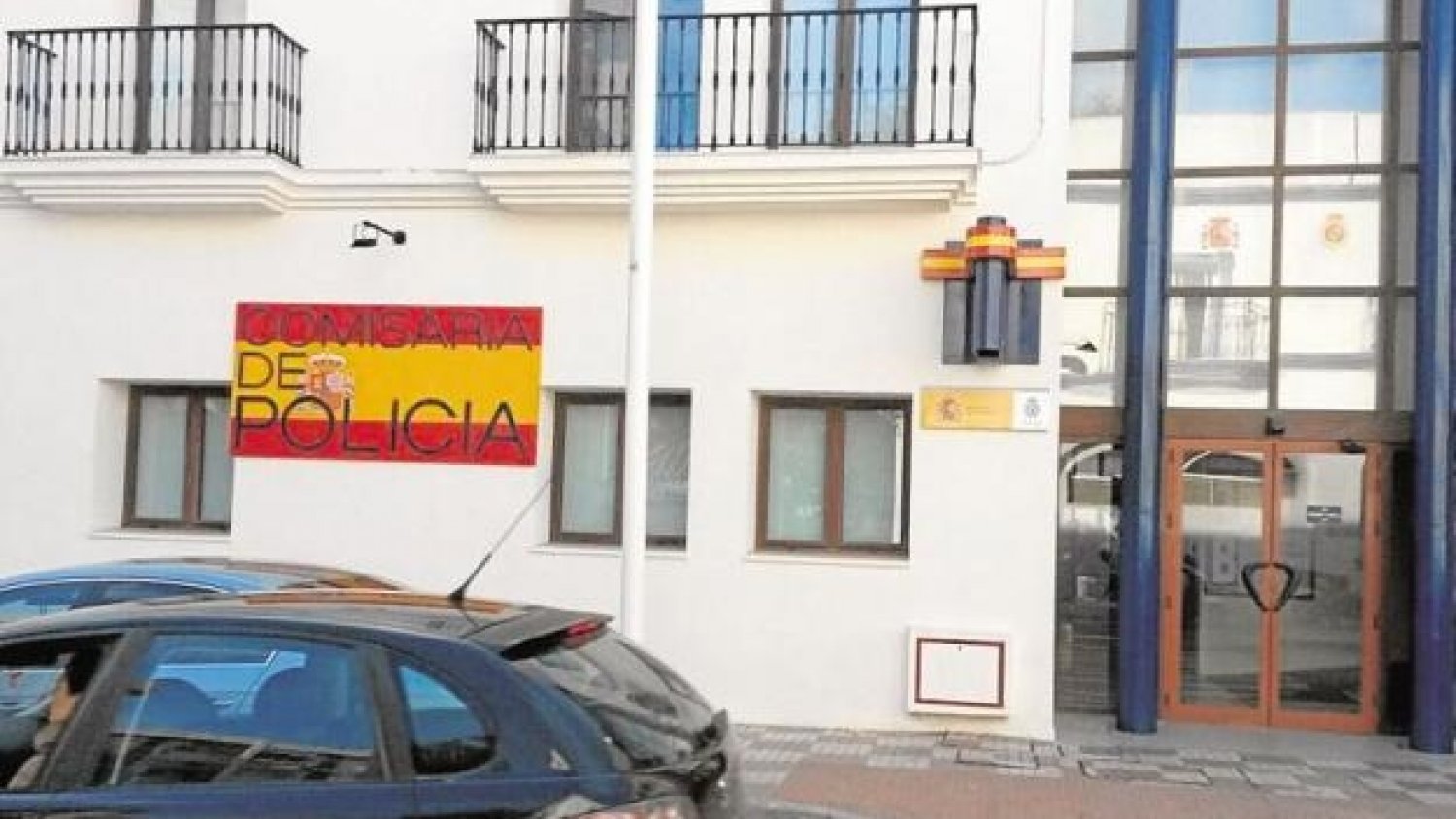 Detienen a una mujer en Estepona por forzar a su hija menor a casarse con un hombre 12 años mayor que ella