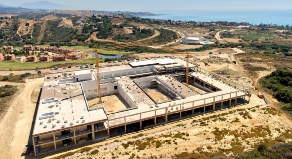 Las obras del Hospital de Estepona siguen su contrarreloj a 100 días de su finalización