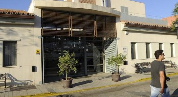 Un anciano mata a golpes a una compañera de residencia en Guaro