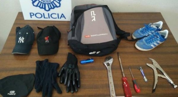 Cae una banda especializada en robos con fuerza en viviendas de Málaga