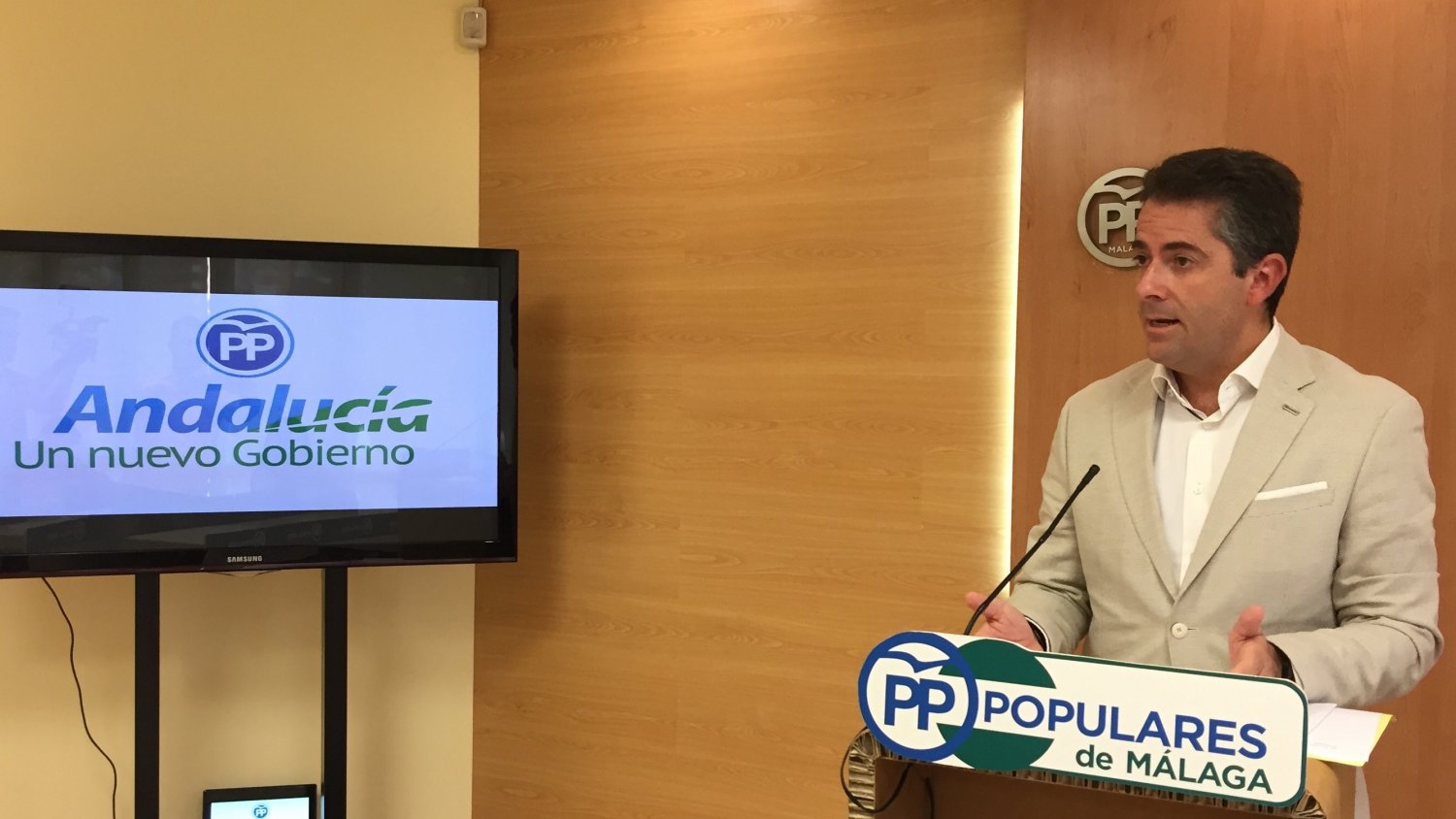 El PP acusa a la Junta de volver a gravar las herencias de los malagueños
