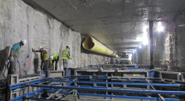 Las obras del Metro de Málaga entre Guadalmedina y Atarazanas disponen ya de casi la totalidad de las pantallas del túnel