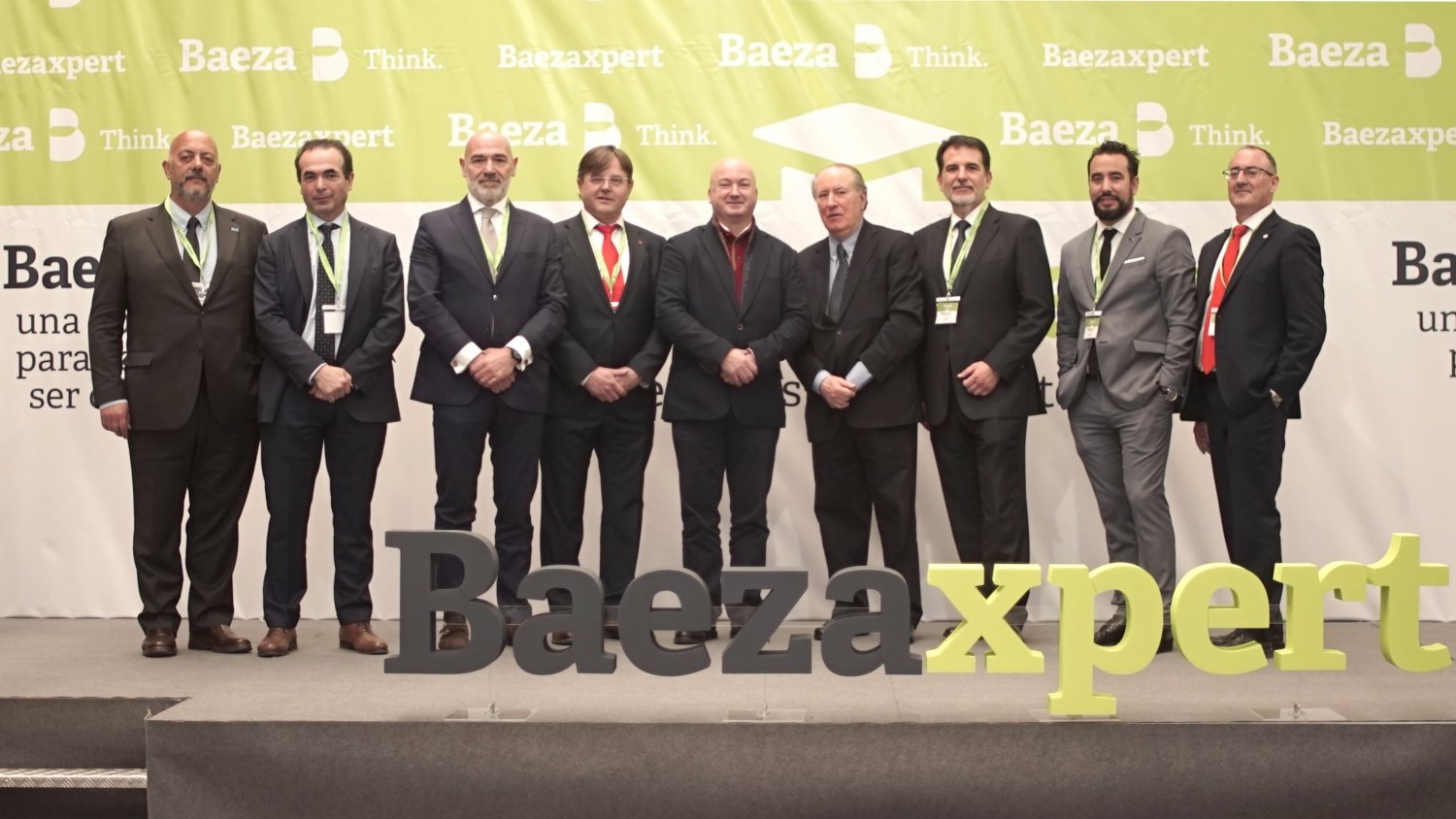 Grupo Baeza analiza el sector de las pymes y autónomos con el economista Gay de Liébana