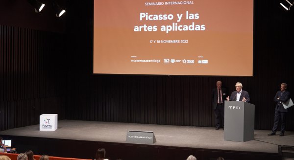 UMA.- El seminario 'Picasso y las artes aplicadas' congrega a más de 300 personas