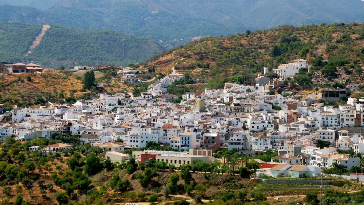 El PP sale del Gobierno en Cuevas de San Marcos al advertir graves irregularidades con las VPO