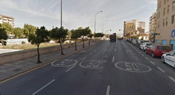Detienen a un joven tras una denuncia de agresión sexual en grupo en el Guadalmedina