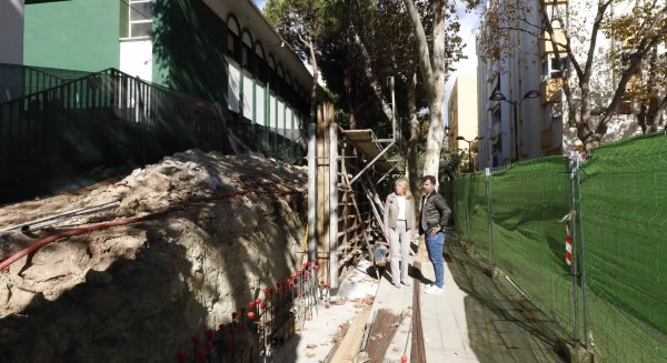 El Ayuntamiento de Marbella trabaja en la segunda fase del cerramiento del colegio Federico García Lorca