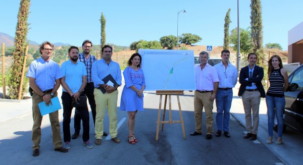 La red de suministro de agua de la zona oeste de Estepona se mejorará con una obra de más de 1,1 millones de euros
