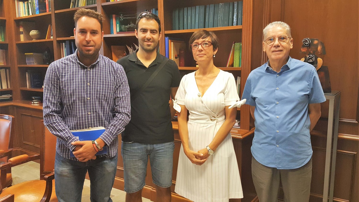 La Subdelegación se compromete a facilitar la cobertura informativa en el puerto de Málaga con la llegada de inmigrantes