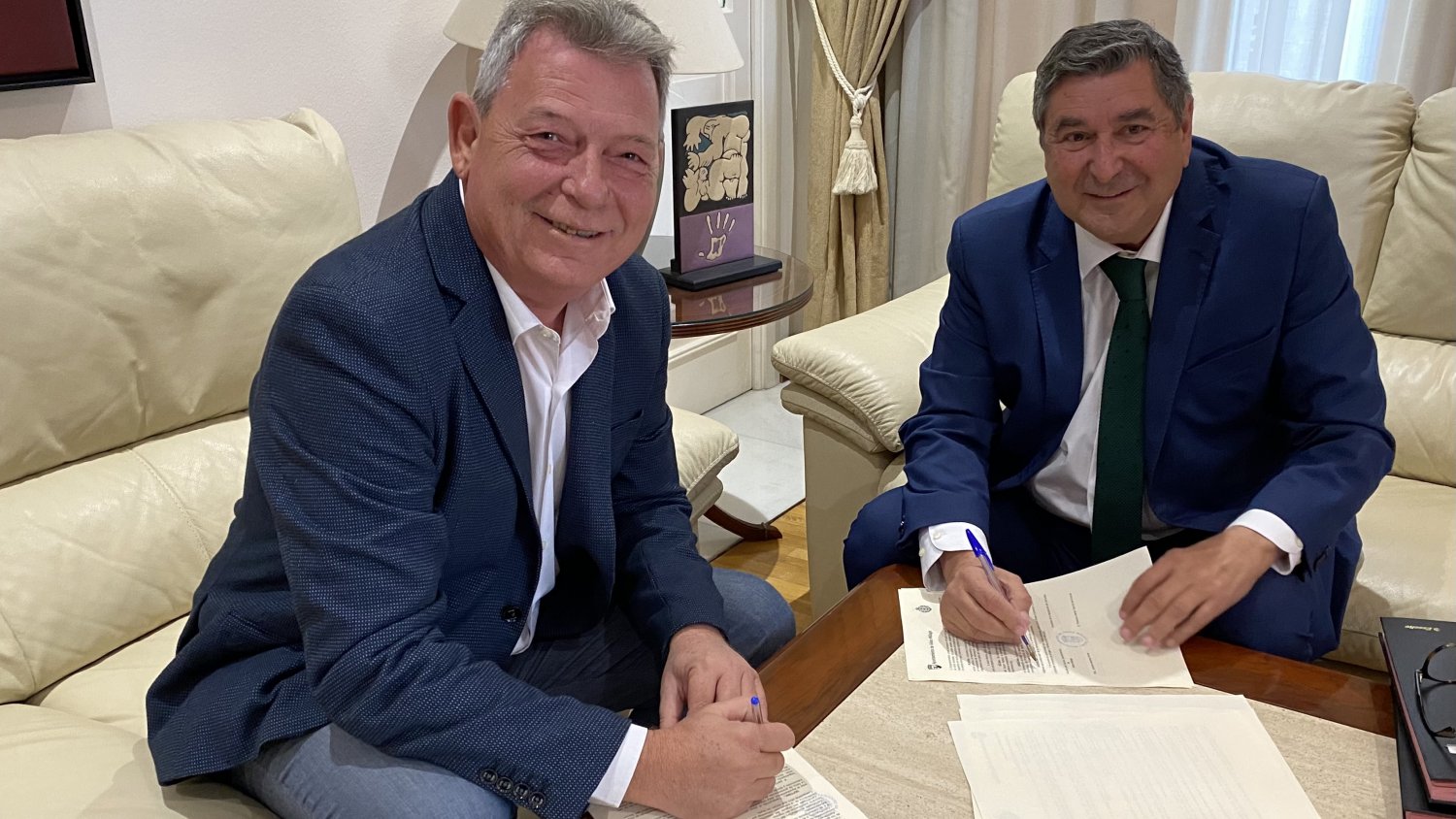 Vélez-Málaga reafirma su apoyo a la Semana Santa y a su patrimonio histórico y cultural