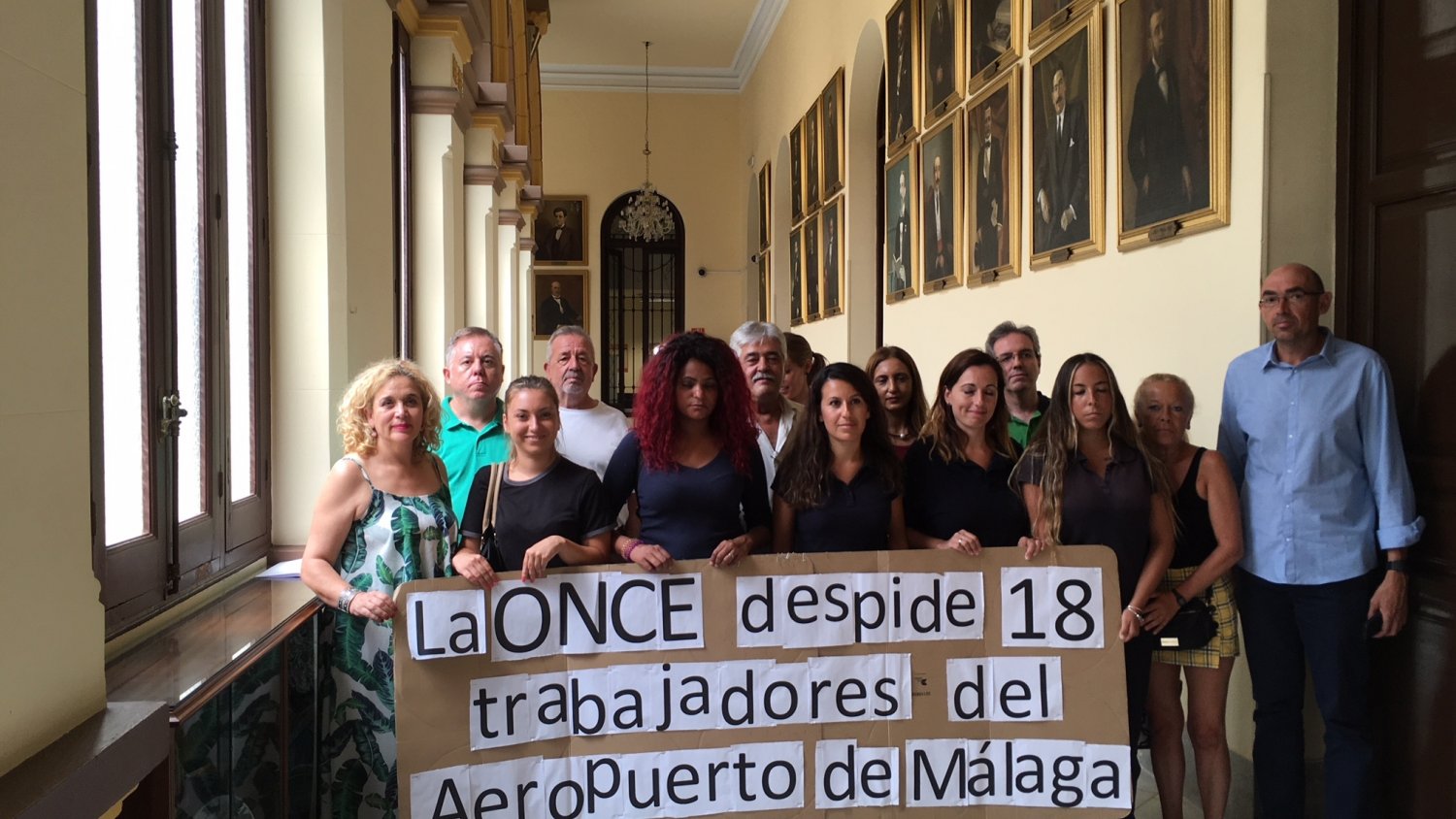 Málaga Para la Gente y CC.OO denuncian el despido de 18 trabajadores auxiliares del Aeropuerto de Málaga