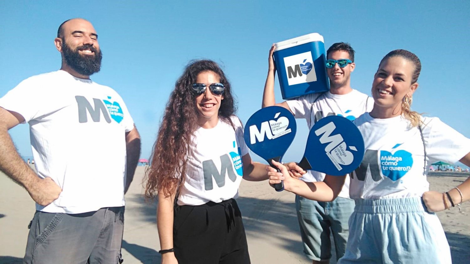 El Ayuntamiento repartirá este verano más de 5.000 ceniceros de bolsillo en las playas
