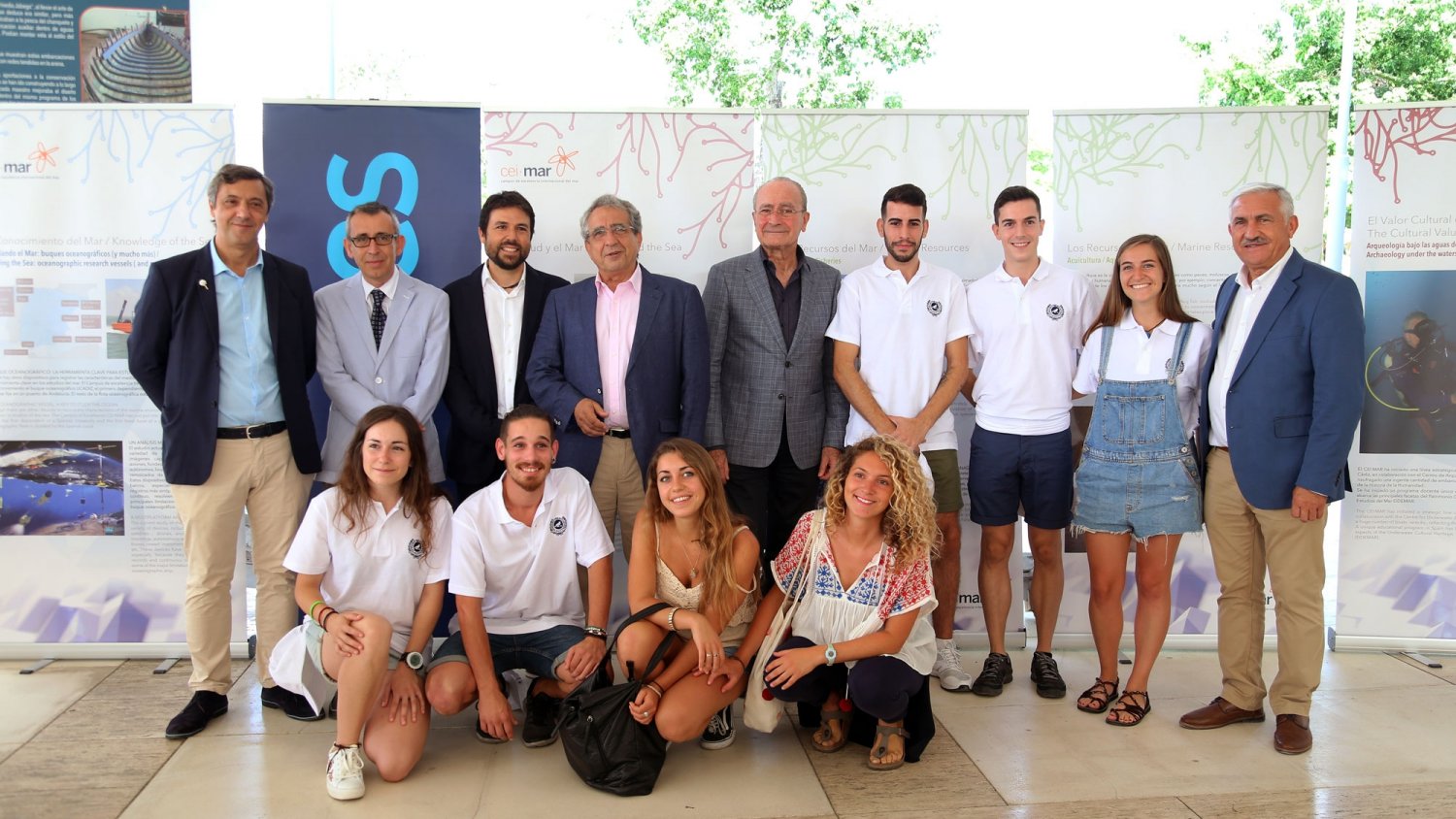 La campaña 'Mares de Andalucía' a bordo del buque 'UCADIZ' hace escala en el puerto de Málaga