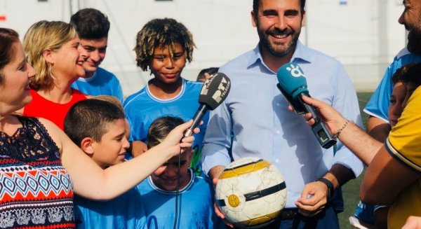 El PSOE destaca la labor social y deportiva del CD. 26 de Febrero y pide apoyo municipal al Torneo 'Promesas Andaluzas 101TV'