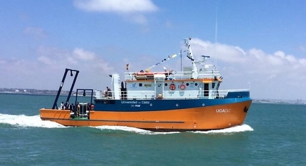 El buque 'UCÁDIZ' inicia en Motril su misión oceanográfica 'Mares de Andalucía'