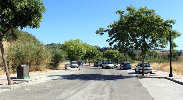 Estepona recupera otro antiguo aval bancario para acondicionar varios viales en la zona de Cuesta de Ronda