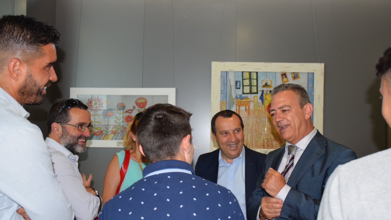 La Ciudad de la Justicia acoge la exposición andaluza de menores con medidas judiciales ‘Reinserción a través del arte’