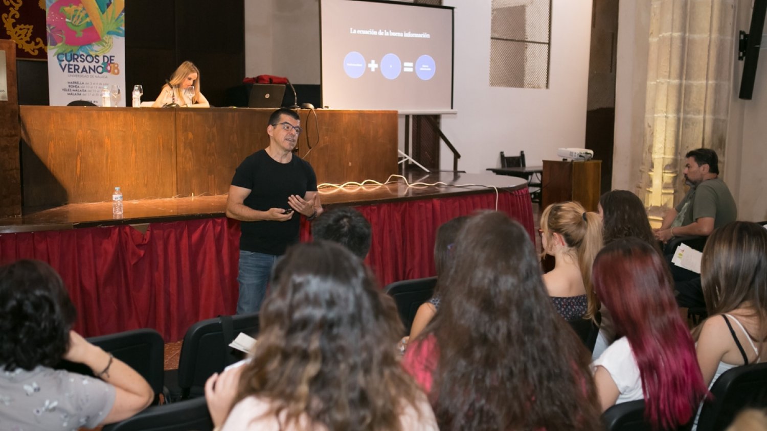 Expertos aseguran que la implementación de la inteligencia artificial en el mercado laboral es imparable