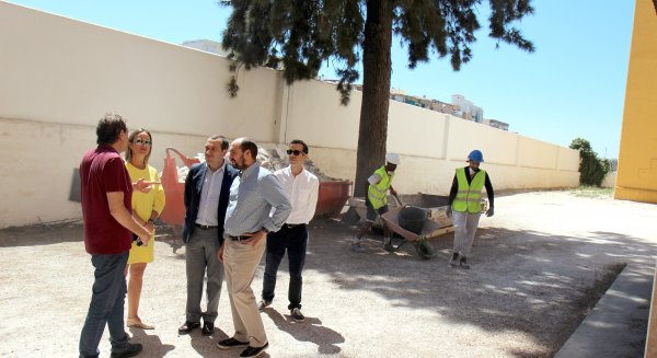 Educación destina más de 130.000 euros a obras de mejora de la Escuela Oficial de Idiomas de Málaga