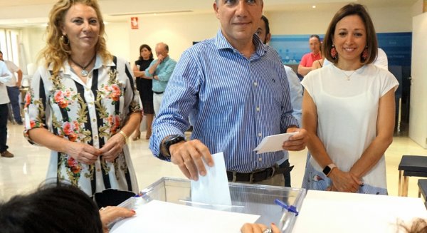 El PP de Málaga pide que se respete a la lista más votada para liderar el partido