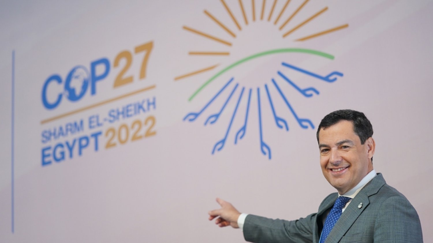 Moreno solicita al Gobierno que defienda la candidatura de Andalucía para albergar la Cumbre del Clima de 2025