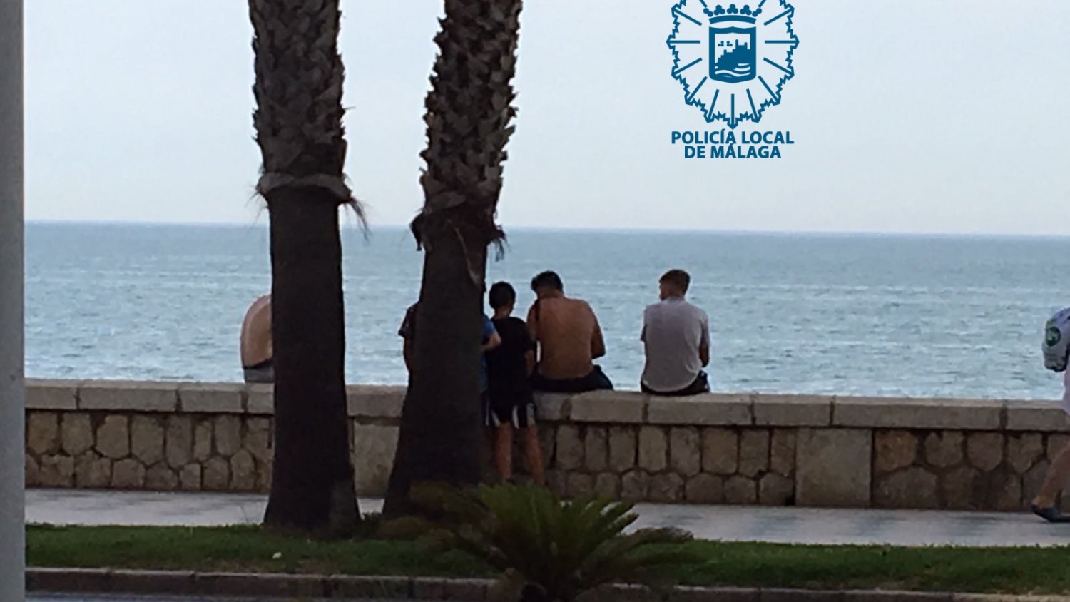 Detienen a dos jóvenes e identifican a un tercero que utilizaban a niños para robar en la playa