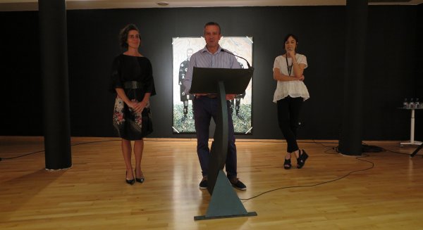 La Diputación acoge la exposición pictórica 'Vestir de negro'