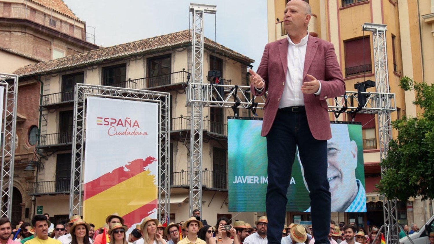Javier Imbroda da el salto a la política como cabeza de lista de Ciudadanos en Málaga