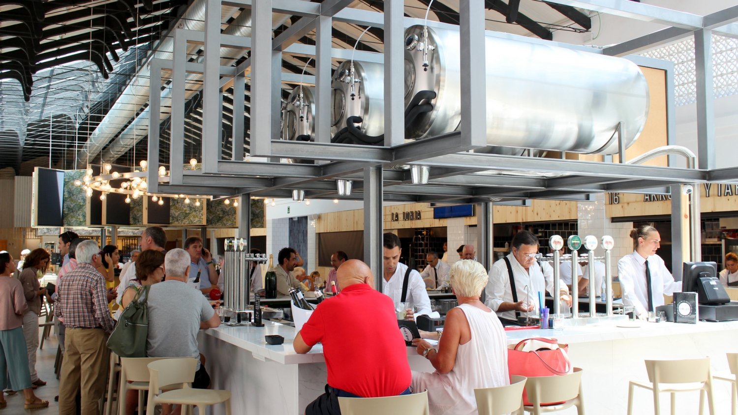 El mercado gourmet de San Luis abre sus puertas con una variedad gastronómica de primer nivel