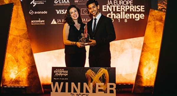 Biofy, premiada como empresa del año en Riga