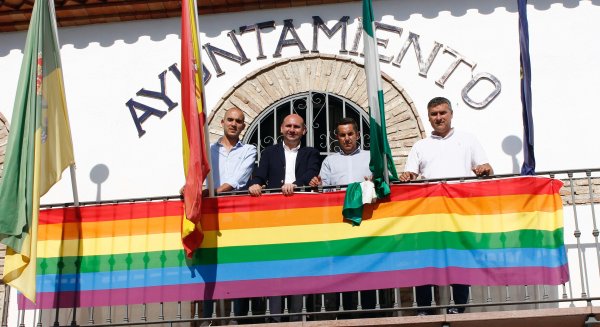 El PSOE propone la creación de un servicio específico LGTBI en la Diputación
