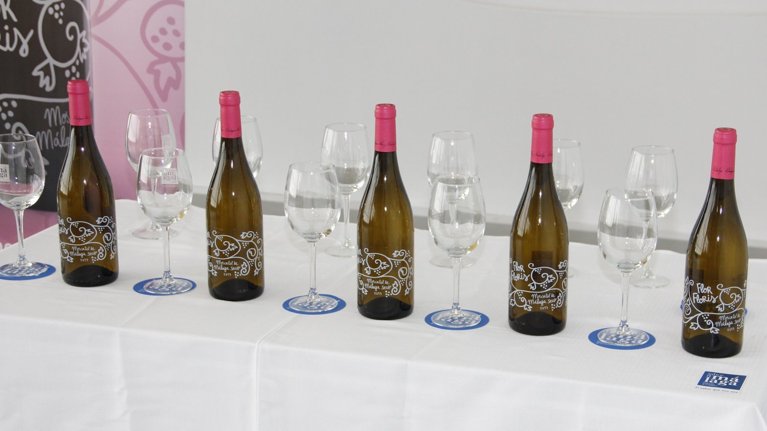 La bodega Pérez Hidalgo, una de las primeras en adherirse a 'Sabor a Málaga', presenta su nuevo vino de uva moscatel