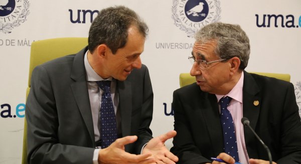 El ministro Pedro Duque visita la UMA y apuesta por el doblaje de inversión en I+D