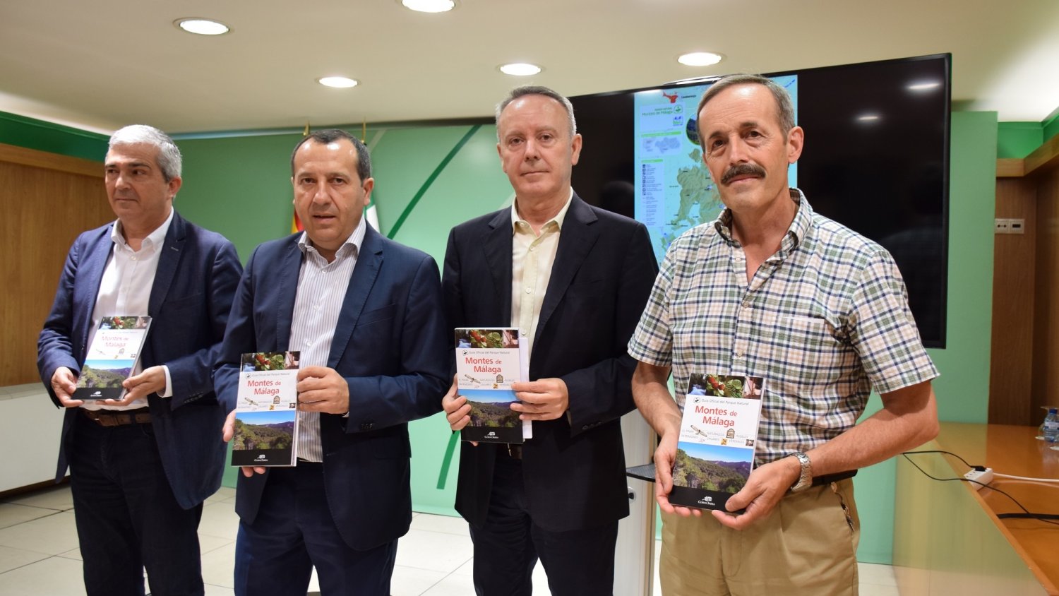 La Junta edita una guía para poner en valor el Paque Natural Montes de Málaga