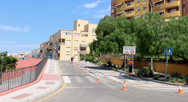Estepona alcanza el millar de nuevos aparcamientos con la reordenación del tráfico en diferentes zonas
