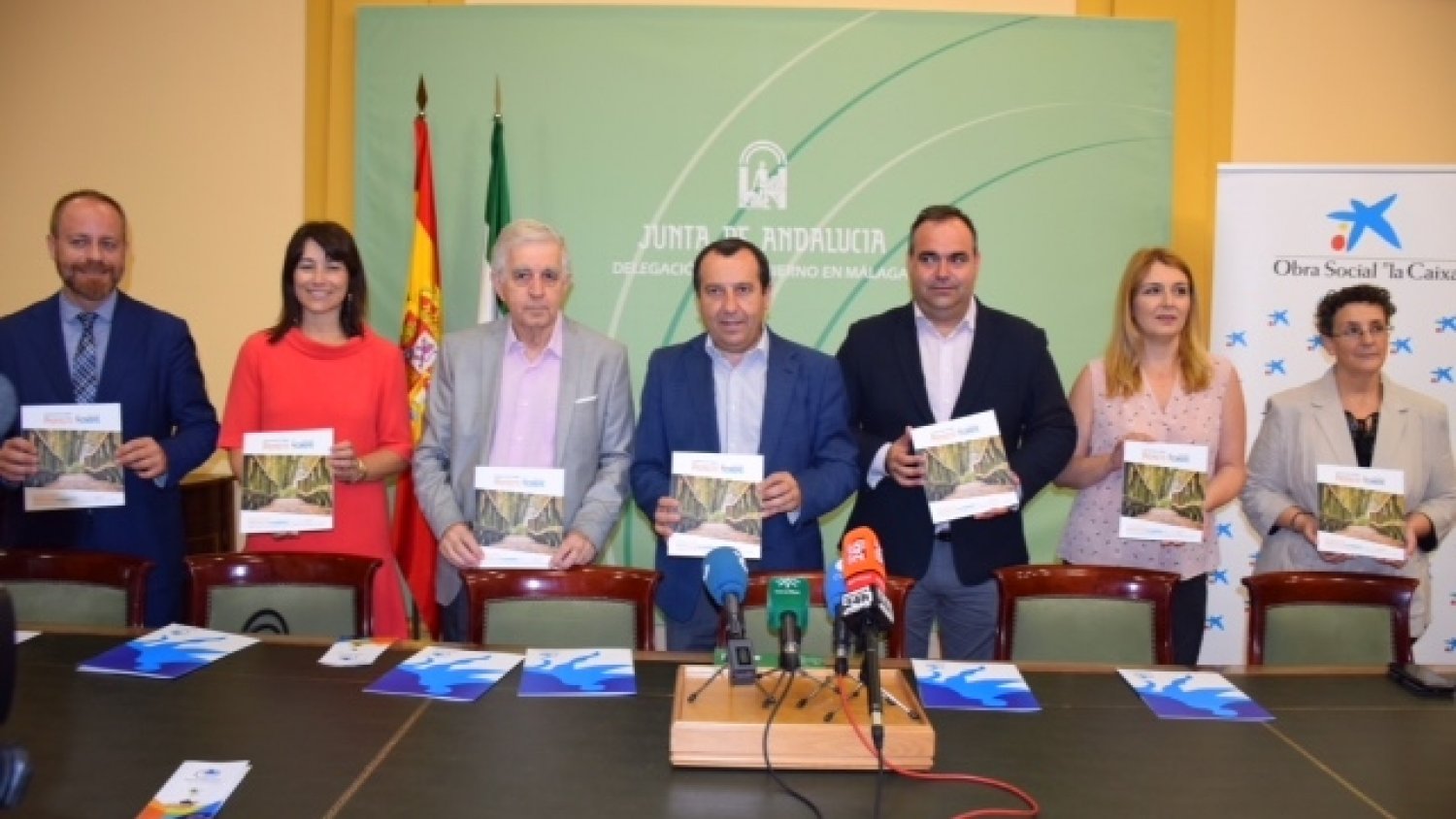 La Junta presta atención a las intervenciones de Proyecto Hombre en Málaga con menores por adicciones sin sustancias