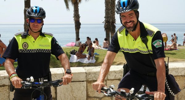 Las playas y los paseos marítimos vuelven a contar con el dispositivo de seguridad y cardioprotección durante el verano