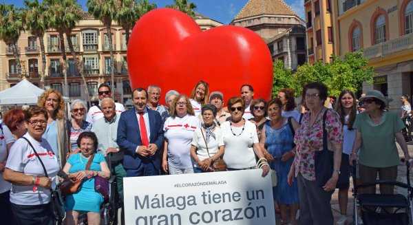 Ruiz Espejo participa en un homenaje al voluntariado de Cruz Roja